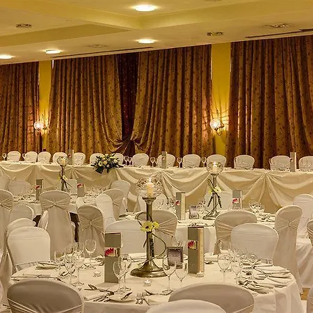 Hotel Crystal 4*