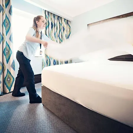 Hotel Crystal Cavan