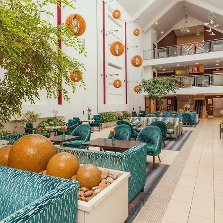 Crystal Hotel Cavan