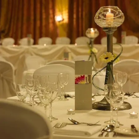 Crystal Hotel 4*