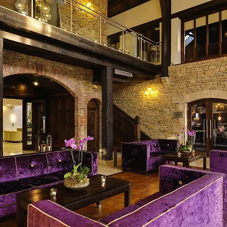 Hotel Crystal