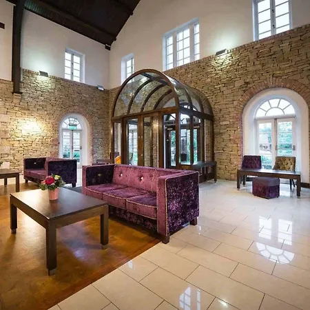 Crystal Hotel Cavan