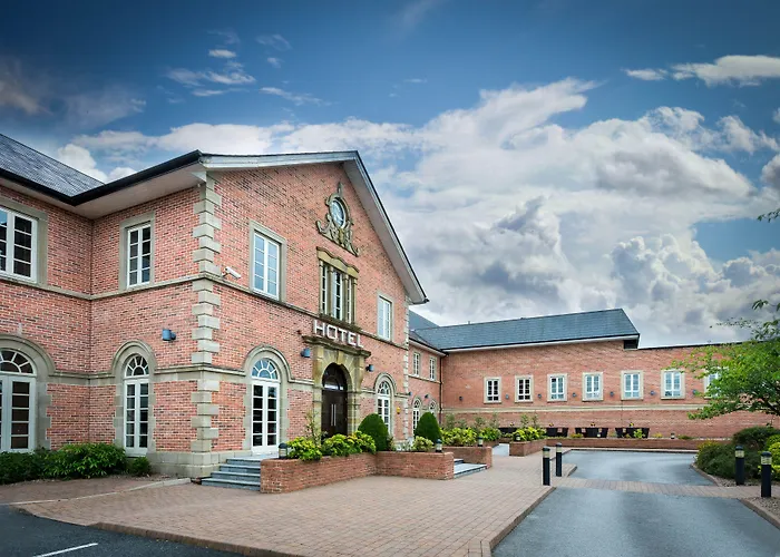 Отель Crystal 4*